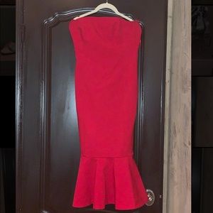 stunning red strapless dress
